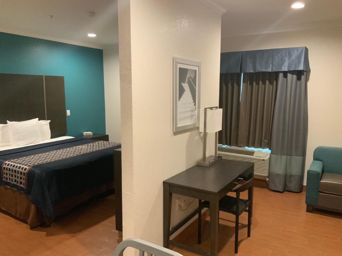 Regency Inn & Suites- Nw Houston Jersey Village Dış mekan fotoğraf