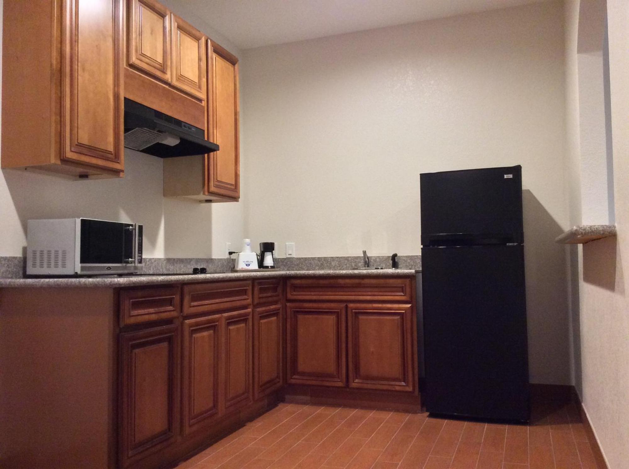 Regency Inn & Suites- Nw Houston Jersey Village Oda fotoğraf