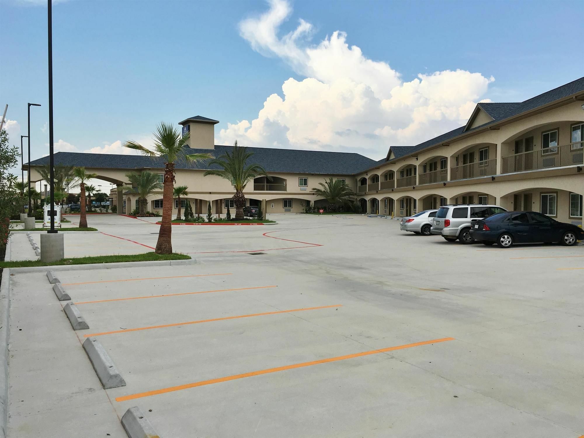 Regency Inn & Suites- Nw Houston Jersey Village Dış mekan fotoğraf