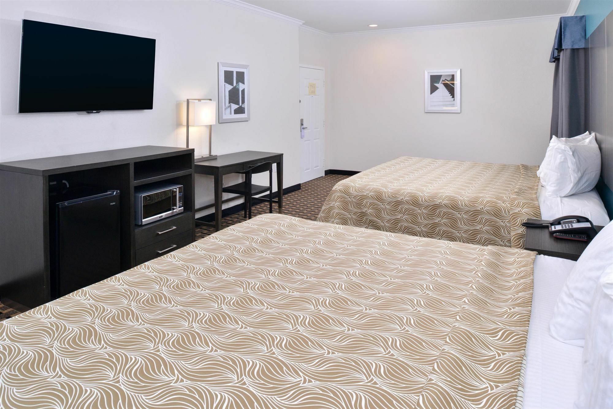 Regency Inn & Suites- Nw Houston Jersey Village Dış mekan fotoğraf